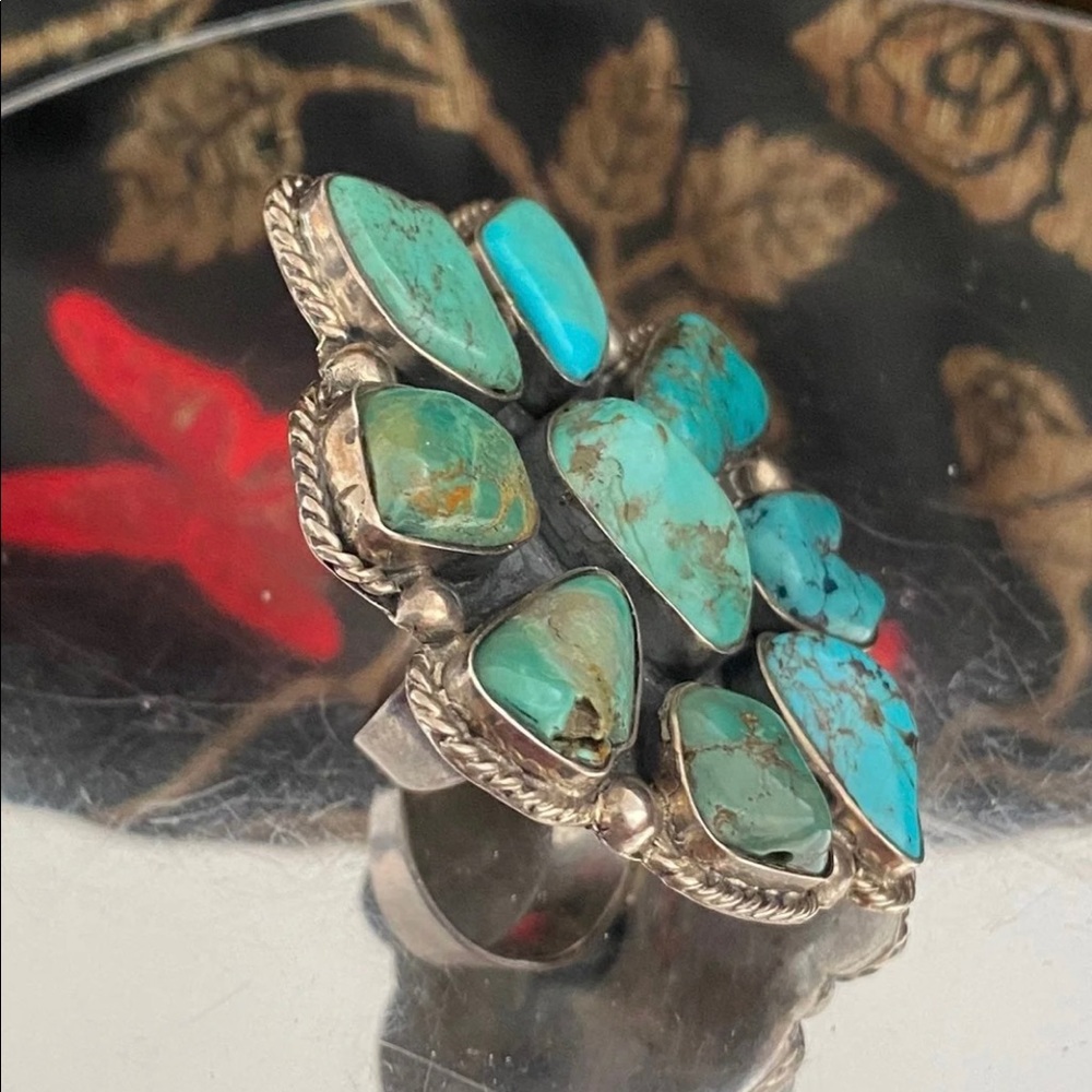 Sold 🌸 Native and Gorgeous and Turquoise ring - Picture 3 of 8